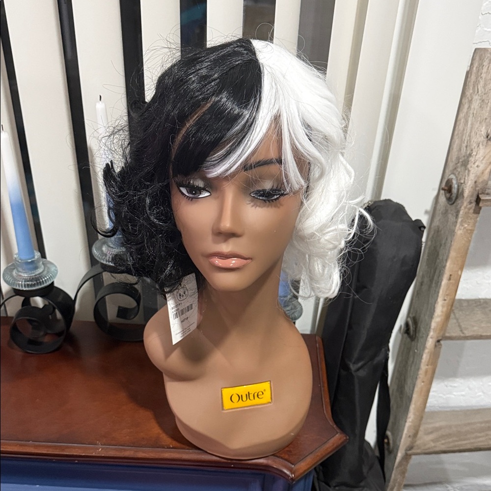 Black and White Cruella DeVille Women's Wig